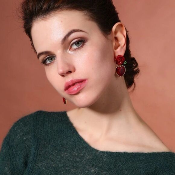 Ruby Red Heart Crystal Flower Gold Statement Drop Earrings - Picture 5 of 10